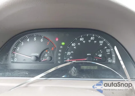 2002 Toyota Camry Le V6 z USA, uszkodzony, nr VIN 4T1BF32K92U034923